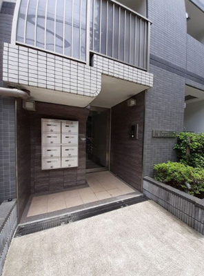 【エントランス】 | プリマヴェリーナ