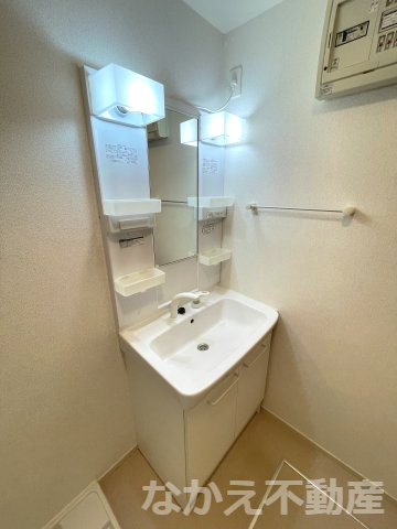 【洗面所】 | 忙しい朝には欠かせない洗面所です