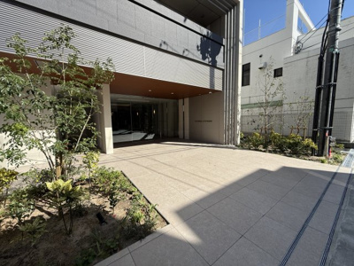 【エントランス】 | スプランディッド城東関目