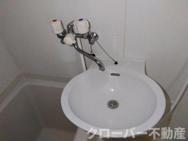 レオパレスブレッツァの洗面所