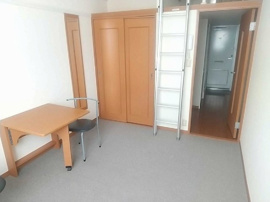 こちらのリビングで趣味の時間をお楽しみください