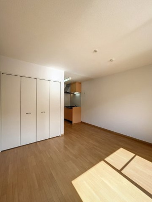 【洋室】 | ピア長尾