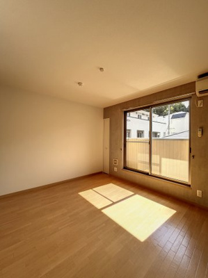 【洋室】 | ピア長尾