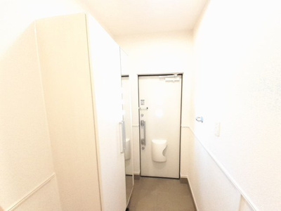 【玄関】 | ラズリ