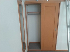 内装は落ち着いています