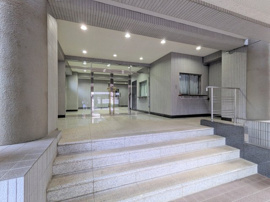 落ち着いたエントランスです