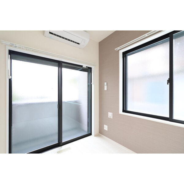 ソラーレ吹田の居間・リビング
