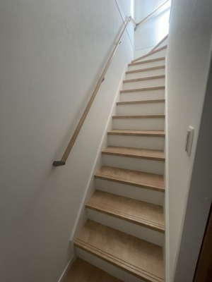 【内観：施工例】 | 【プレイワーク鳥飼本町3丁目】鳥飼北小・新築建売・4LDK | 内装は落ち着いています