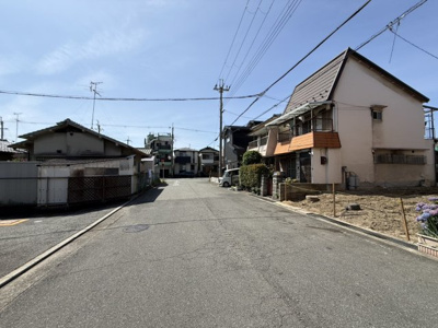 【前面道路含む現地写真】 | 【プレイワーク鳥飼本町3丁目】鳥飼北小・新築建売・4LDK | 前面道路含む現地写真です