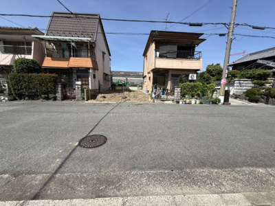 【前面道路含む現地写真】 | 【プレイワーク鳥飼本町3丁目】鳥飼北小・新築建売・4LDK | 前面道路含む現地写真です