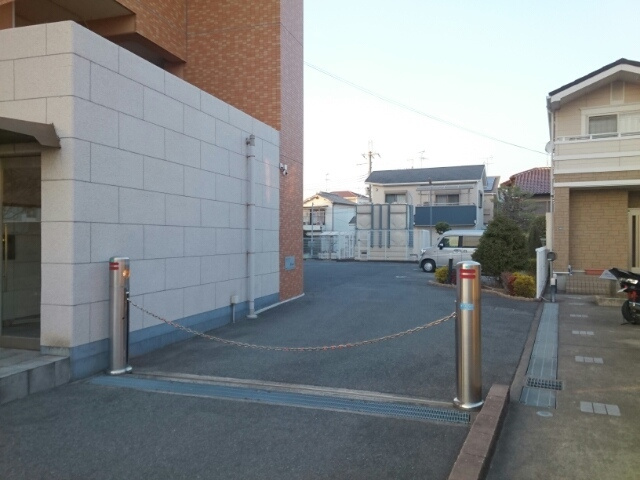 プリュクレールの駐車場