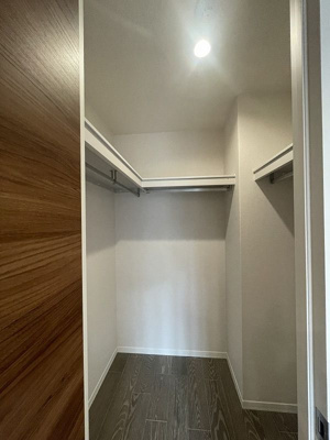 【収納】 | イリオス【SHM】 | たっぷり収納できるウォークインクローゼット！