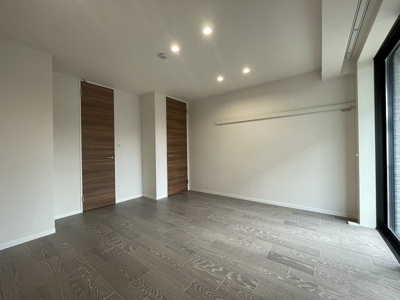 【洋室】 | イリオス【SHM】 | 9.3帖洋室！