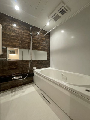 【浴室】 | イリオス【SHM】 | 追い焚き・浴室乾燥機付き！