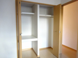 小物を収納するのに便利です