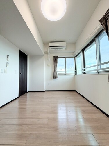 ライオンズプレイズ鳴海タワーの寝室