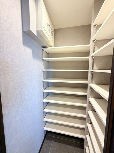 ライオンズプレイズ鳴海タワーの収納