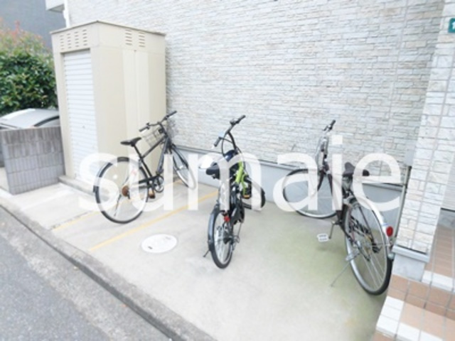 リブリ・新都心のその他共用部分|駐輪場☆