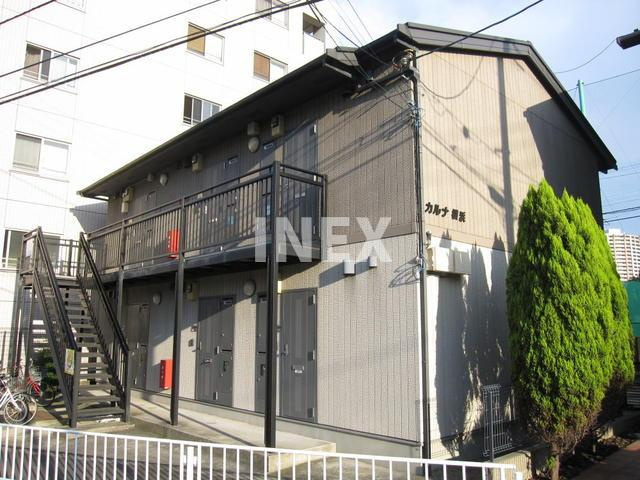 横浜市西区岡野２丁目のアパートの外観