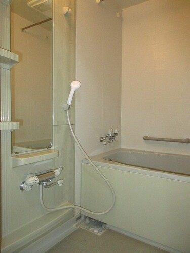 ライオンズマンション戸塚第５の浴室|バス：-     （2025年12月撮影）