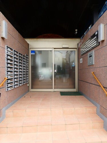 ライオンズマンション戸塚第５のエントランス|エントランス：-     （2025年12月撮影）