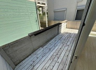 bon villeのバルコニー