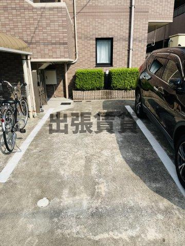 仲介手数料0円！マーブルワンの駐車場