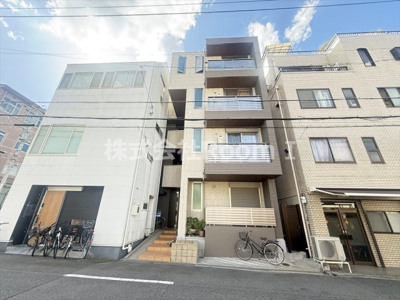 【外観】 | Gran acero・旭化成ヘーベルメゾンHEBEL HAUS | ゆとりのあるロビーです