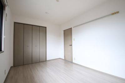 【寝室】 | エセルディハイツB