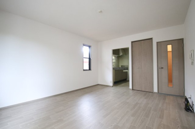 【居間・リビング】 | エセルディハイツB