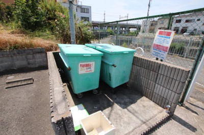 【その他共用部分】 | エセルディハイツB | 敷地内ゴミ置き場