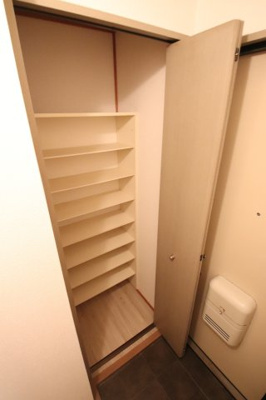 【収納】 | エセルディハイツB | シューズボックス