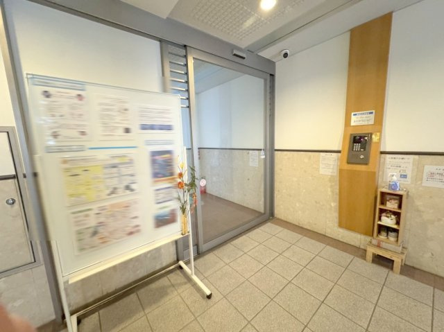 ビューネ梅島駅前のその他共用部分|エントランス