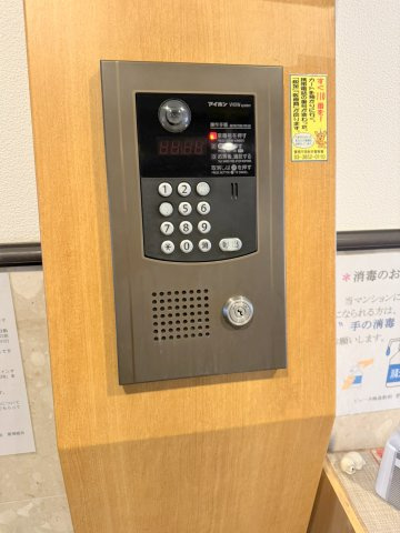 ビューネ梅島駅前のその他共用部分|オートロック