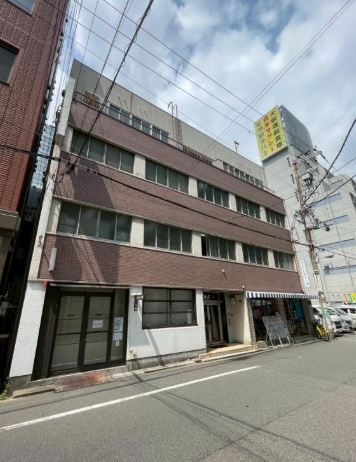 加地ビルの外観