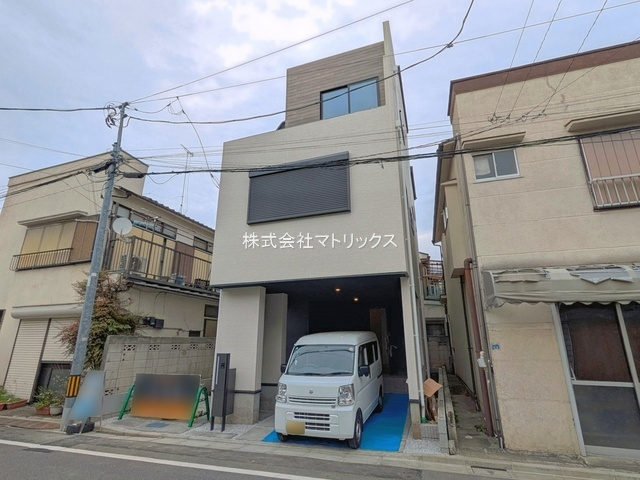 板橋区小茂根2丁目　22.5帖LDK×屋上×2台駐車　大型邸宅の外観