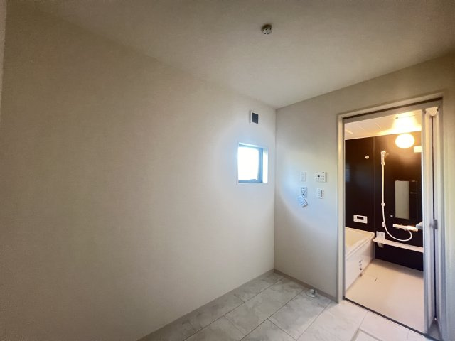 磯城郡田原本町　第2期全2棟　の脱衣所