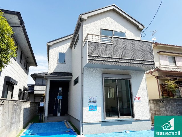 29(土)30(日)現地説明会！◆藤井寺市梅が園町　限定1邸の外観|安心の10年保証！外観を美しく保ち、雨水で汚れを落とします！気になることがありましたら、お気軽にお問い合わせください！