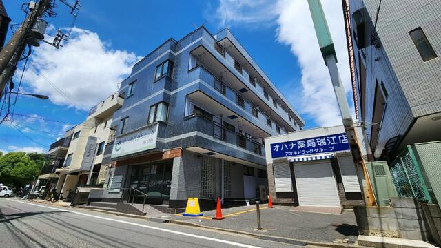 ハイネス瑞江の外観