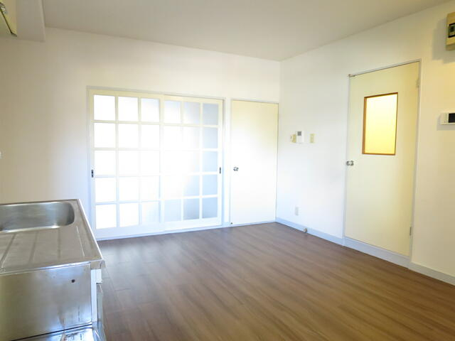 ハイネス瑞江の居間・リビング