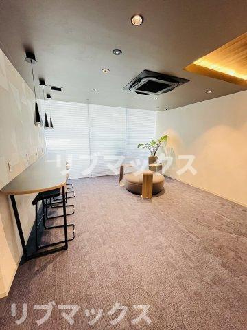 【ロビー】パークアクシス板橋本町ステーションゲート