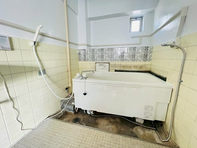 松が丘住宅14号棟の浴室