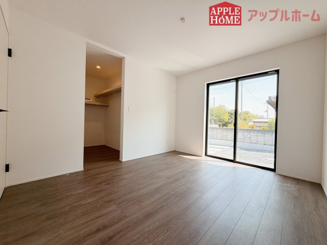 [新築住宅] 羽生市北 3期 全3棟の洋室|居室は全室収納あり！たっぷりある収納活用でお部屋もキレイを保てます♪