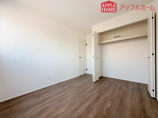 [新築住宅] 羽生市北 3期 全3棟の洋室|居室は全室収納あり！たっぷりある収納活用でお部屋もキレイを保てます♪