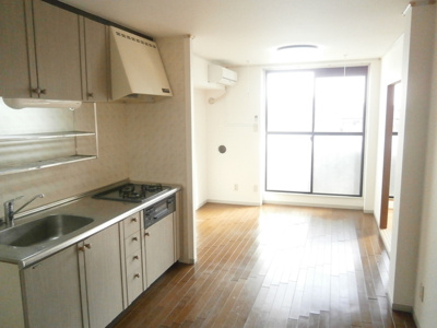 【居間・リビング】 | グローリアスハイツ