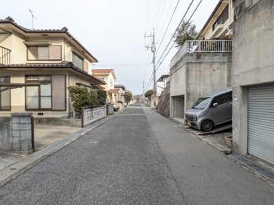 【前面道路含む現地写真】 | 安芸郡府中町瀬戸ハイム３丁目
