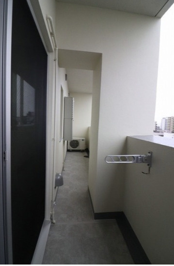 LOC'S DAITABASHIのバルコニー