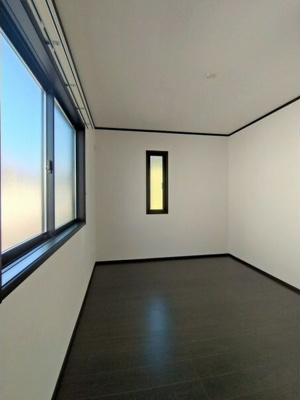 【洋室】 | THE GARAGE