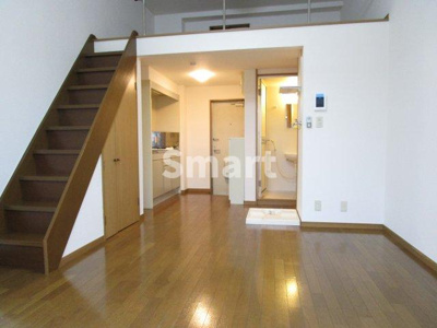 【寝室】 | メゾン・ド・リラ