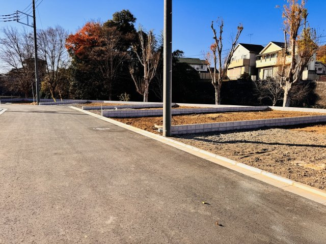 八王子市　石川町　建築条件付き売地　７期の前面道路含む現地写真|～南側6ｍ道路に面しています～